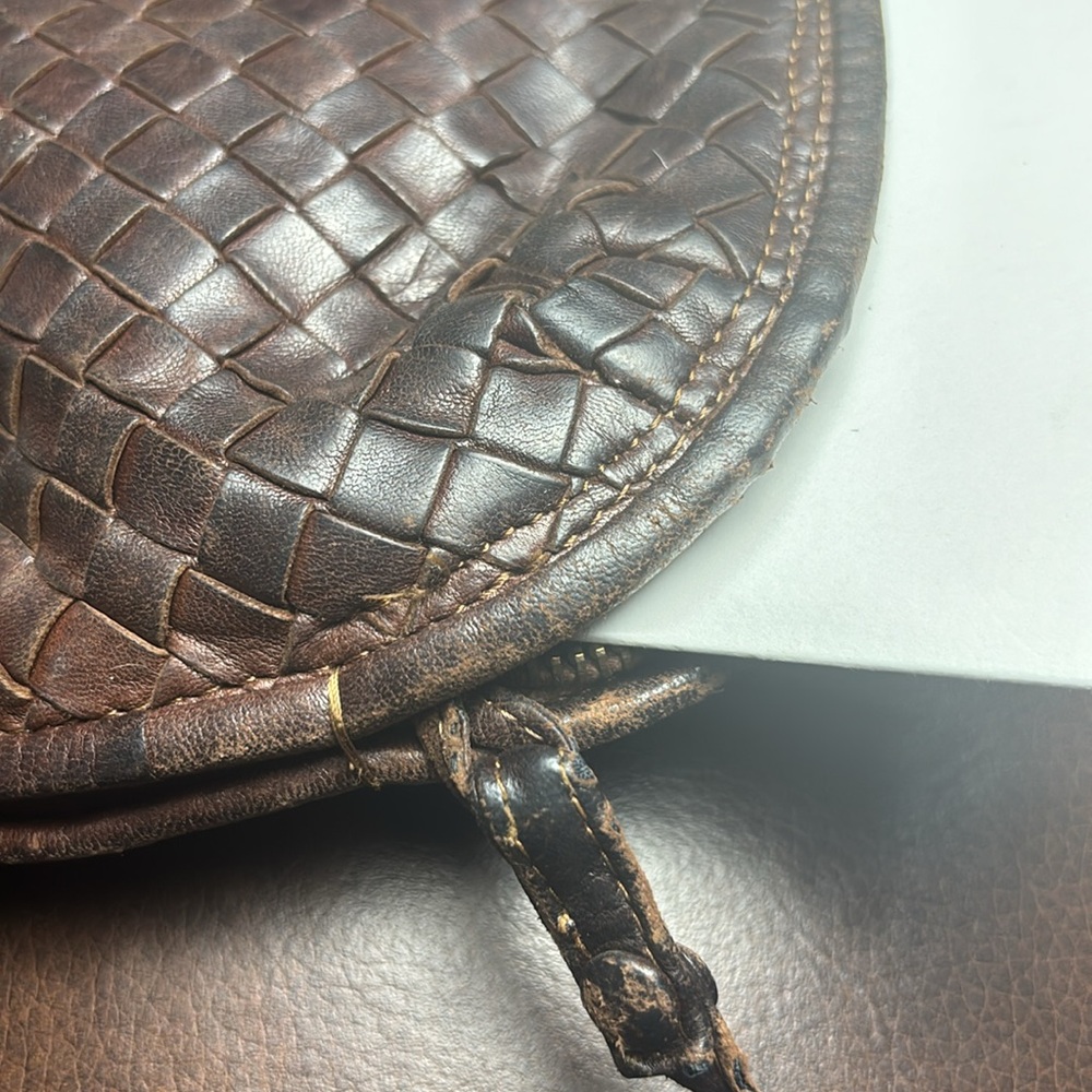 Bottega Veneta Intrecciato Crossbody Bag,  Vintage . Brown - Picture 15 of 15